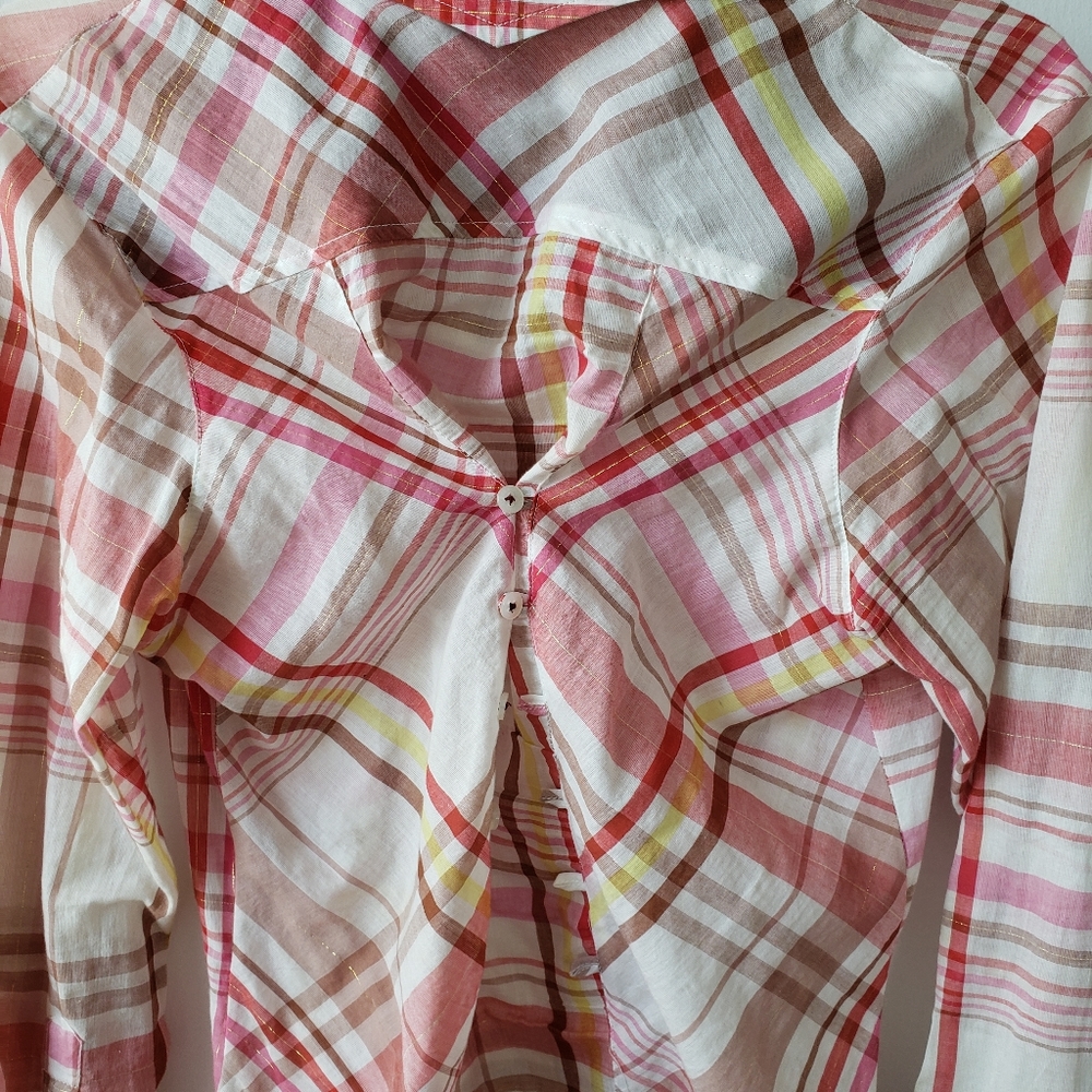 Button down top - Picture 2 of 3